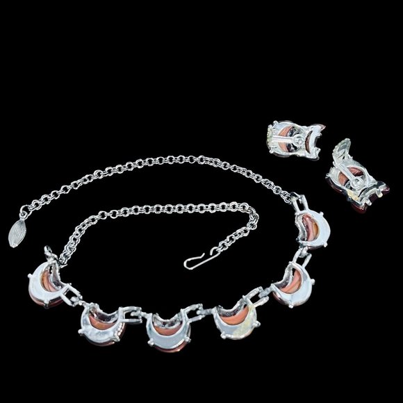 Silver Tone And Rust Thermoset Lucite Choker Necklace & Clip On Earrings (4994) - Picture 8 of 8